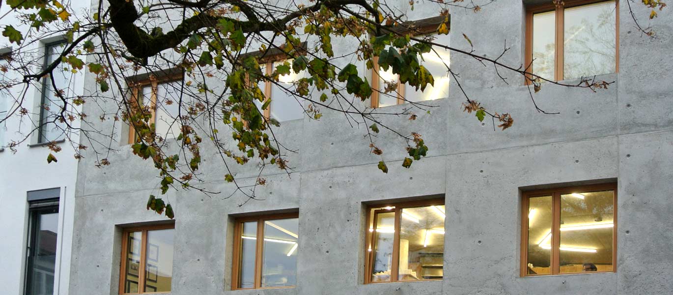 Bau von Holzfenstern Bau von Holzfenstern